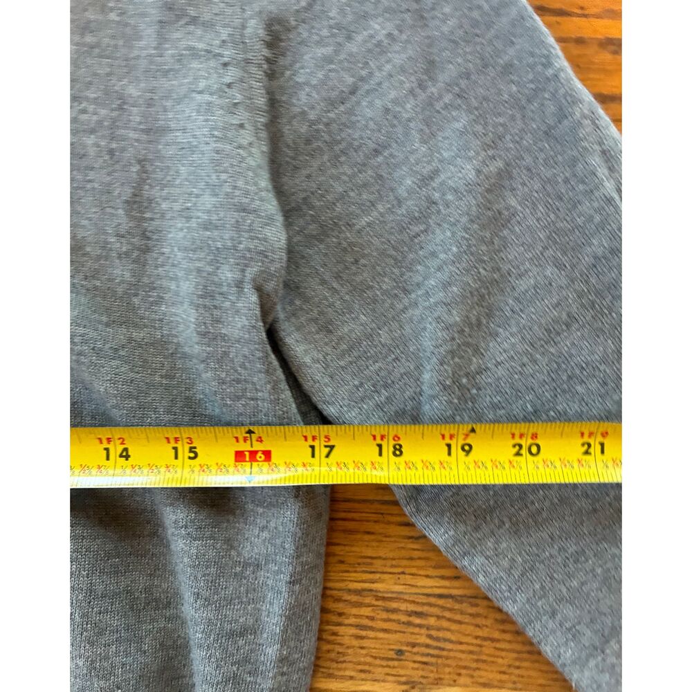 J. CREW Gray Merino Wool V Neck Pullover Sweater Top Women's Size Small - Picture 7 of 9